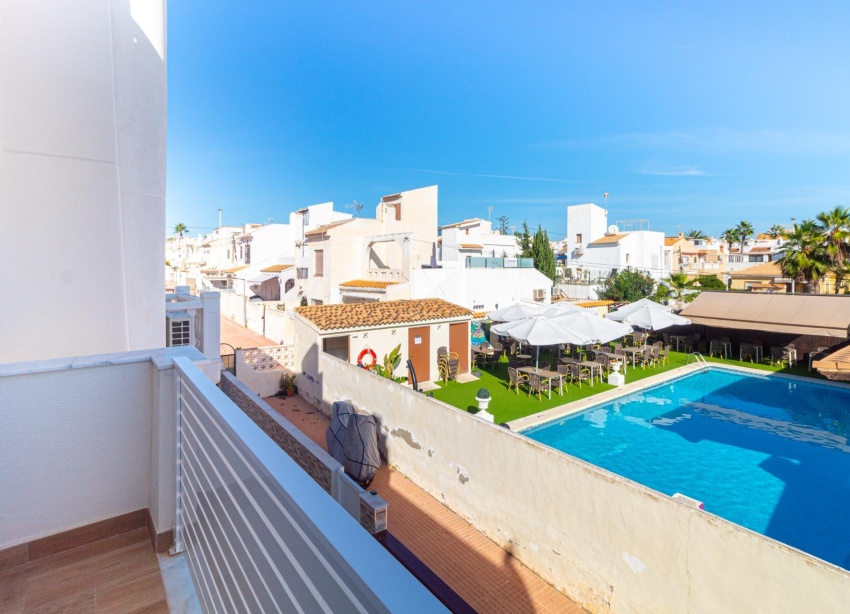 Reventa - Adosado - Torrevieja - Los Frutales