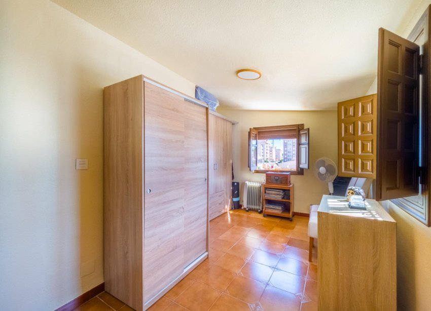 Reventa - Adosado - Torrevieja - Nueva Torrevieja