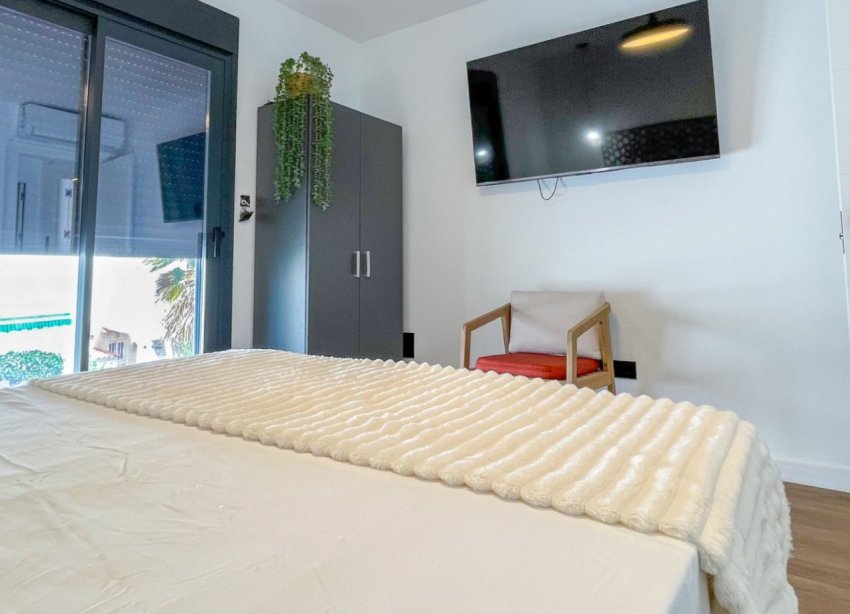 Reventa - Adosado - Torrevieja - Nueva Torrevieja