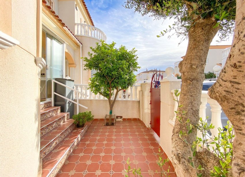 Reventa - Adosado - Torrevieja - Nueva Torrevieja