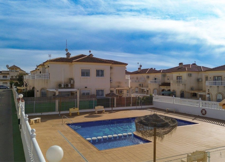 Reventa - Adosado - Torrevieja - Nueva Torrevieja