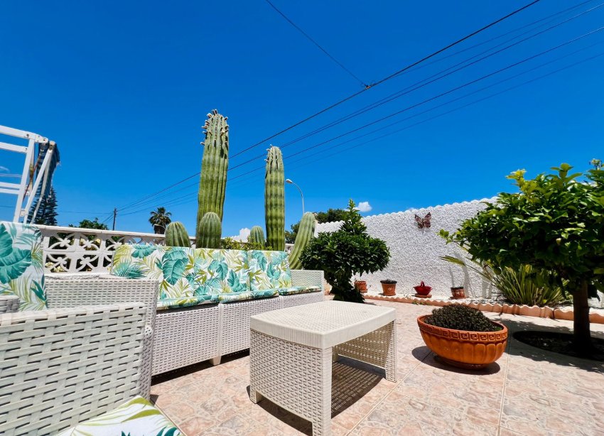 Reventa - Adosado - Torrevieja - San luis