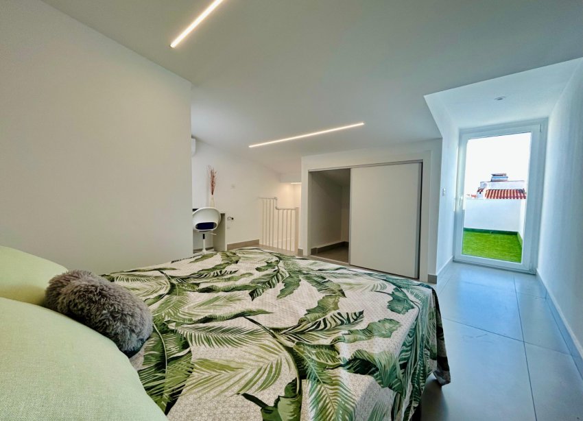 Reventa - Adosado - Torrevieja - Urbanización San Luis