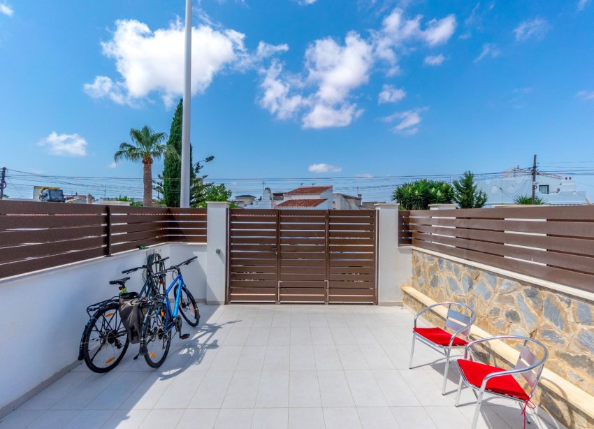 Reventa - Adosado - Torrevieja