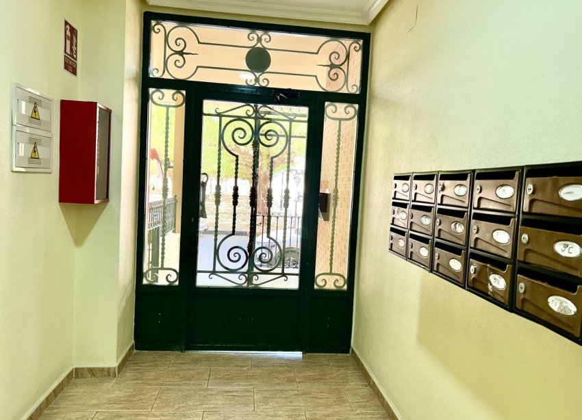 Reventa - Apartamento - Almoradí