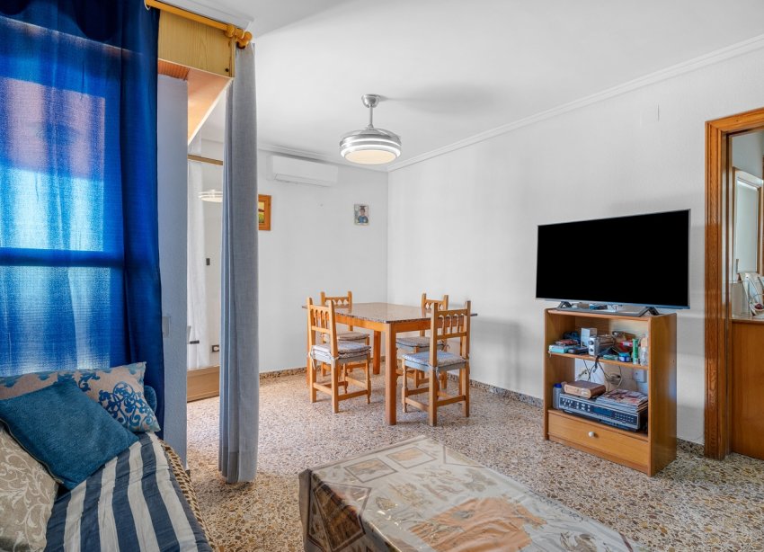 Reventa - Apartamento - Arenales del Sol - Segunda linea playa