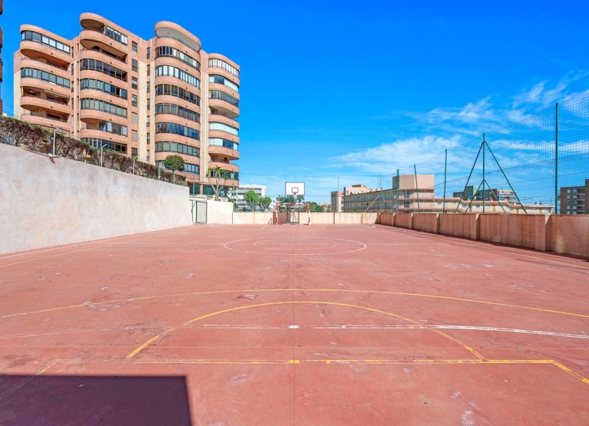 Reventa - Apartamento - Arenales del Sol - Segunda linea playa