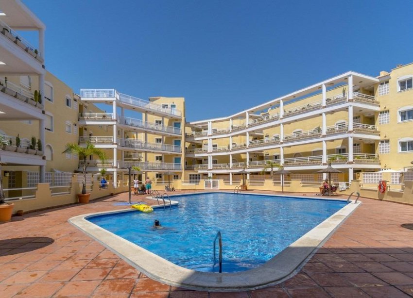 Reventa - Apartamento - Dehesa de campoamor - Campoamor