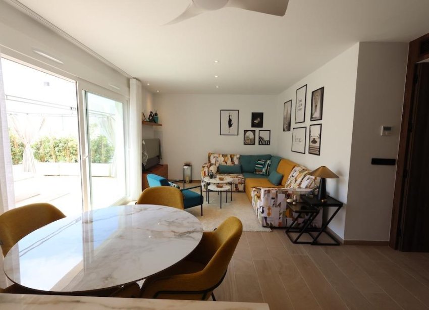 Reventa - Apartamento / Dúplex - Algorfa - Comunidad valenciana