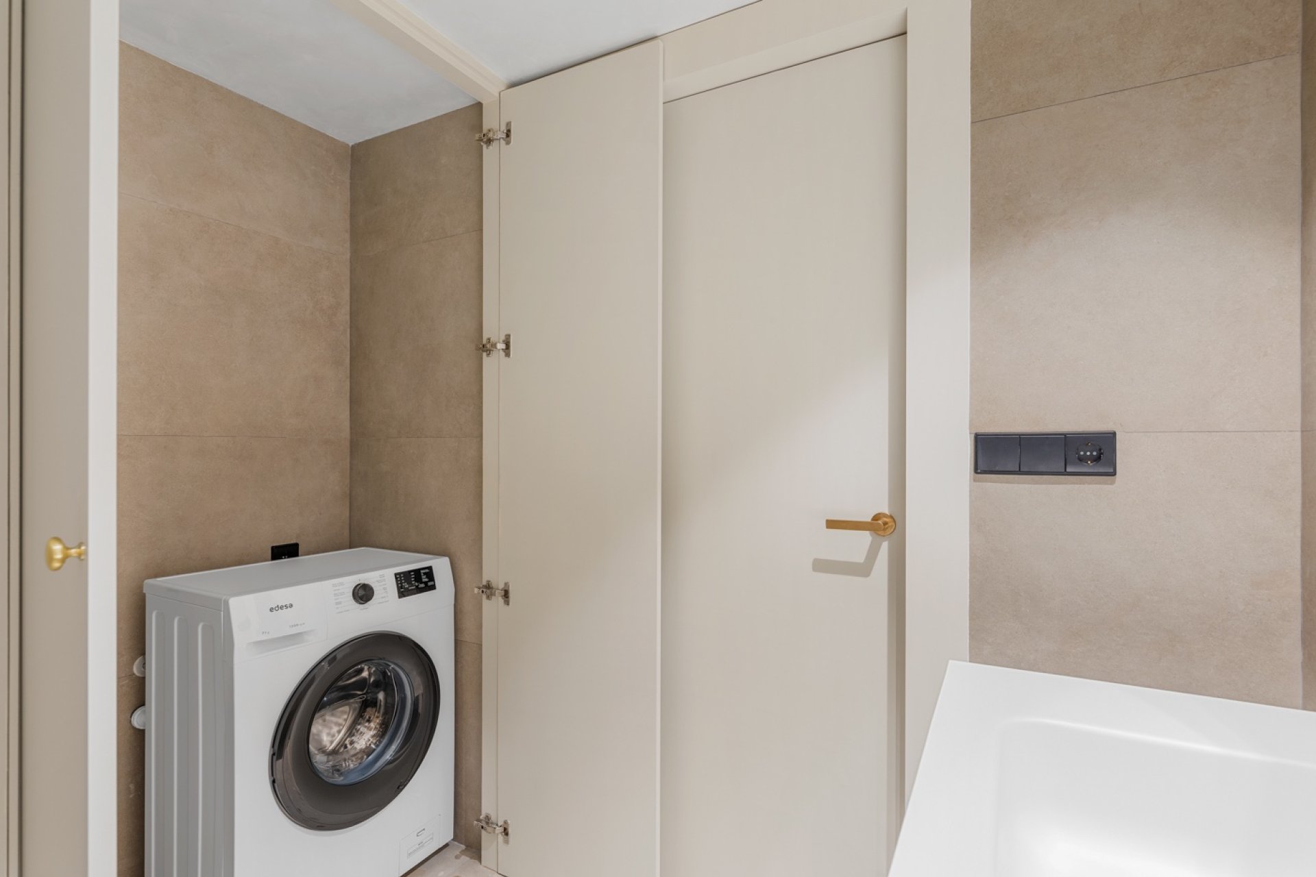Reventa - Apartamento / Dúplex - Alicante