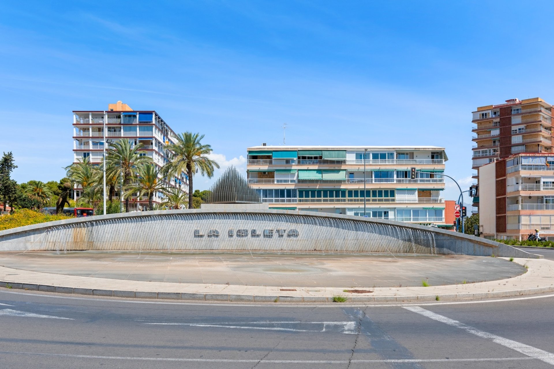 Reventa - Apartamento / Dúplex - Alicante