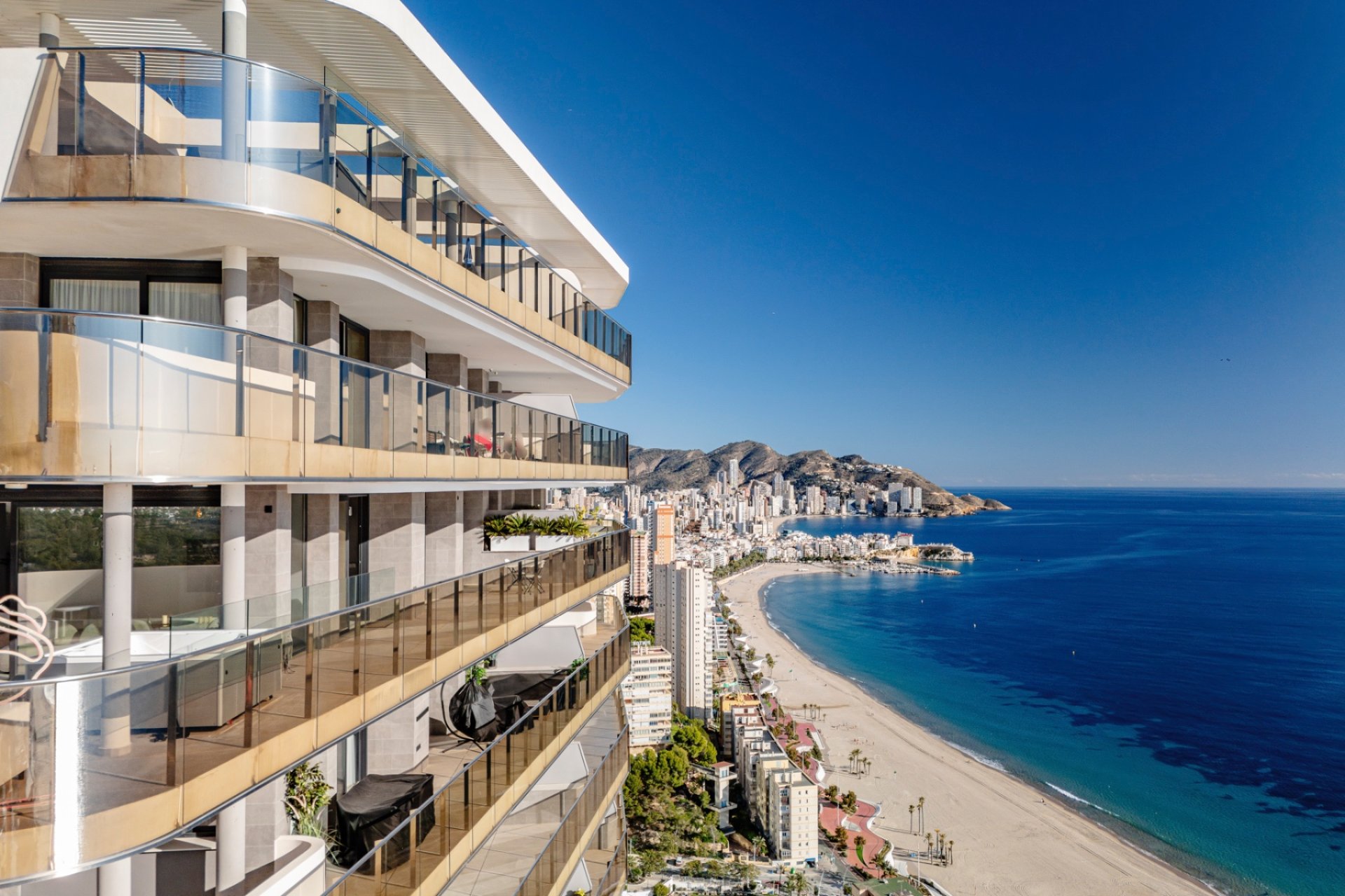 Reventa - Apartamento / Dúplex - Benidorm
