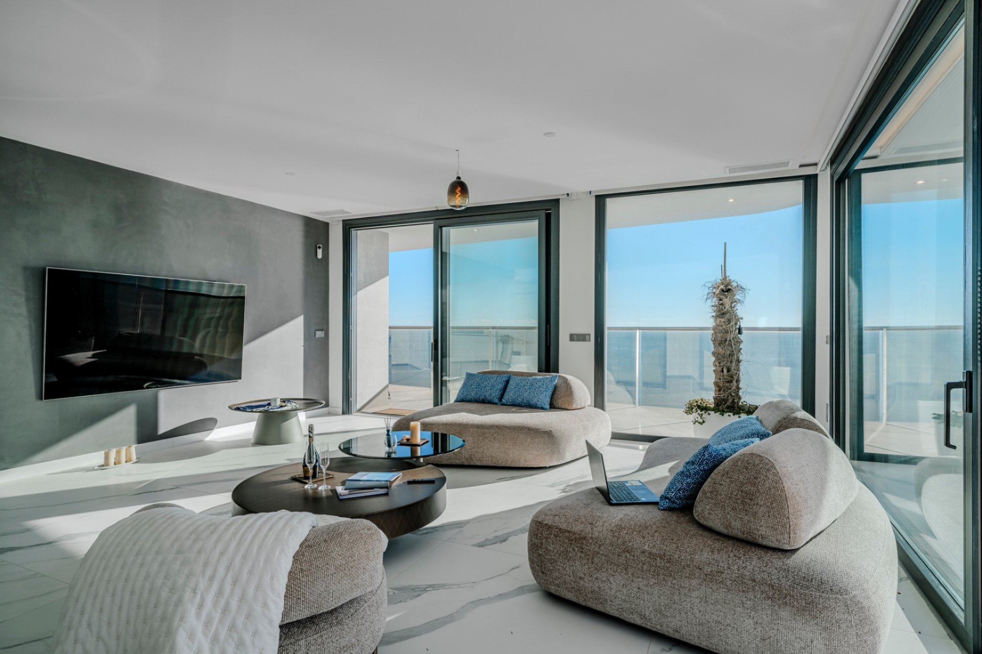 Reventa - Apartamento / Dúplex - Benidorm