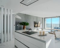 Reventa - Apartamento / Dúplex - Benidorm