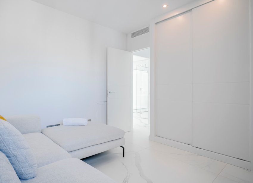 Reventa - Apartamento / Dúplex - Benidorm