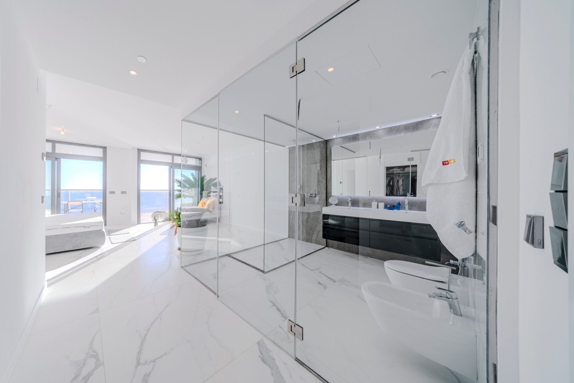 Reventa - Apartamento / Dúplex - Benidorm