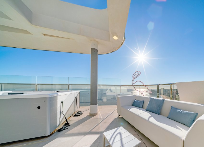 Reventa - Apartamento / Dúplex - Benidorm