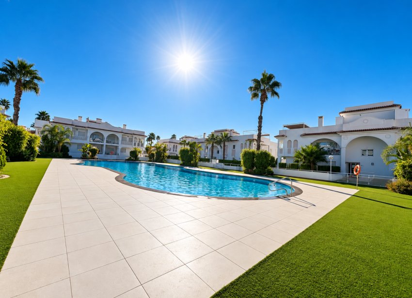 Reventa - Apartamento / Dúplex - Ciudad Quesada - Doña Pena