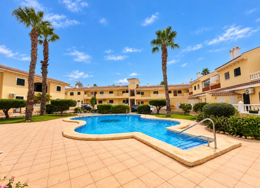 Reventa - Apartamento / Dúplex - Ciudad Quesada - Doña Pena