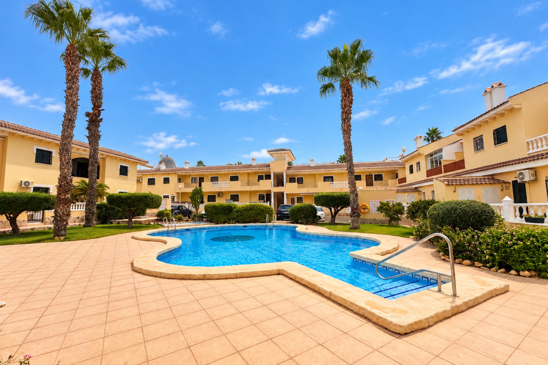 Reventa - Apartamento / Dúplex - Ciudad Quesada - Doña Pena