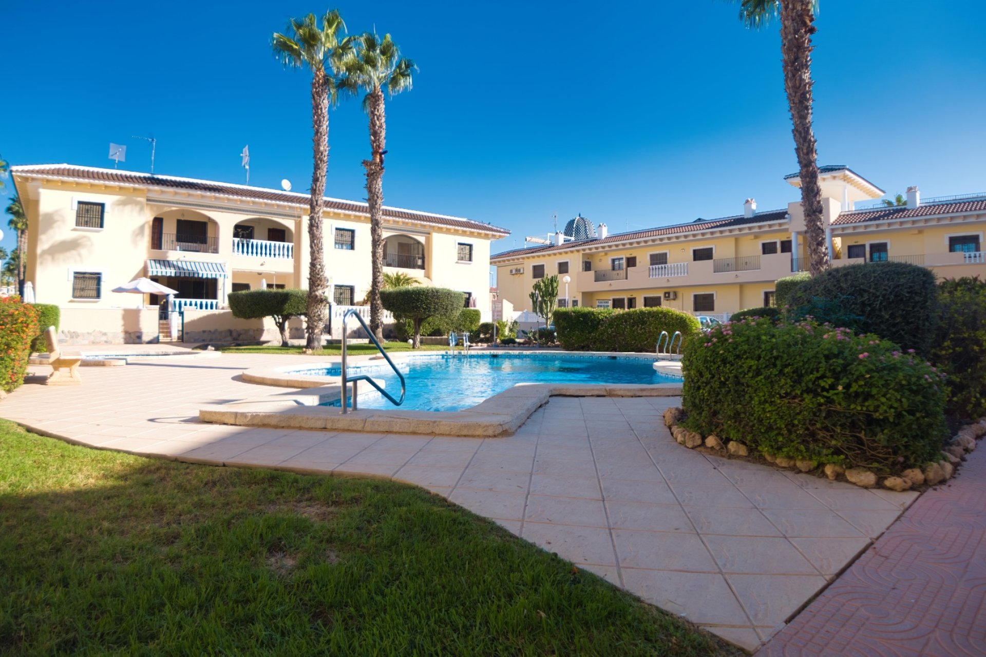 Reventa - Apartamento / Dúplex - Ciudad Quesada - Doña Pena