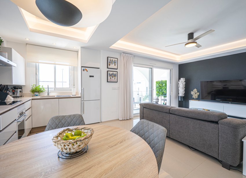 Reventa - Apartamento / Dúplex - Ciudad Quesada