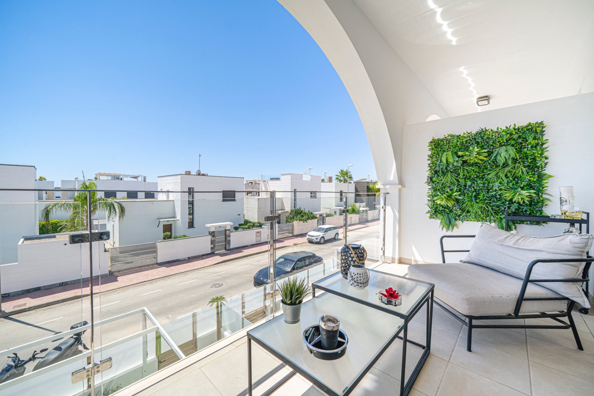 Reventa - Apartamento / Dúplex - Ciudad Quesada