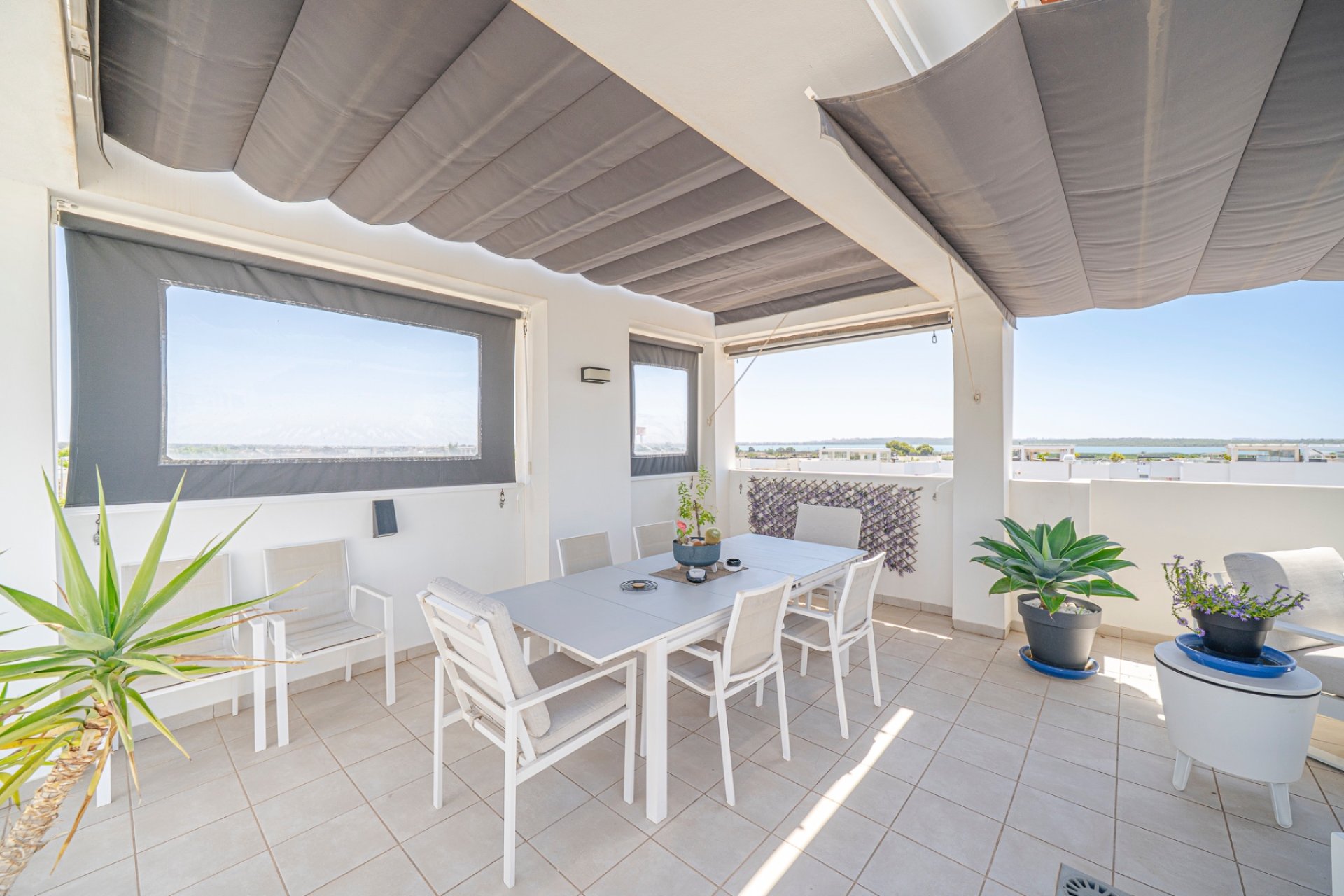 Reventa - Apartamento / Dúplex - Ciudad Quesada