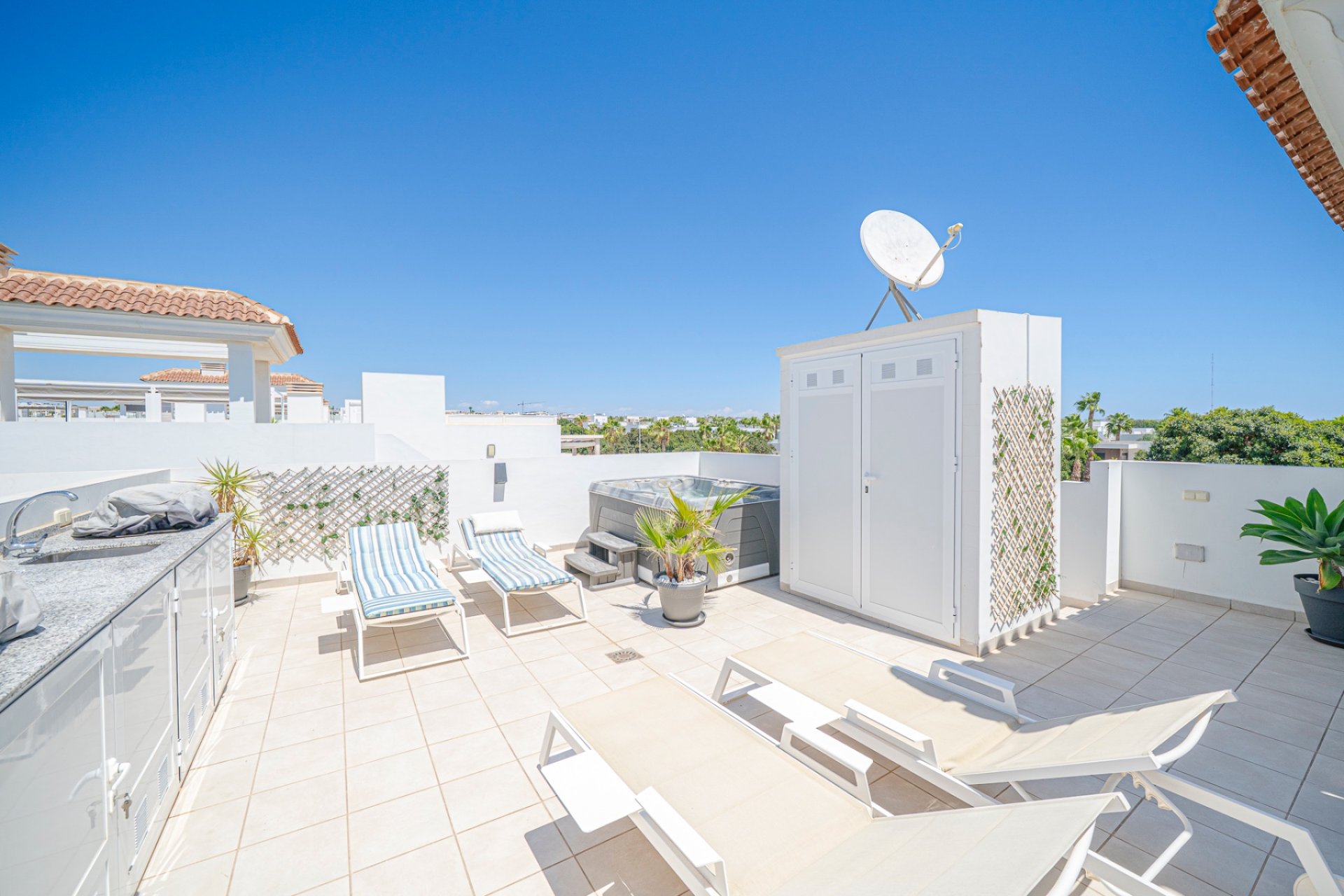 Reventa - Apartamento / Dúplex - Ciudad Quesada