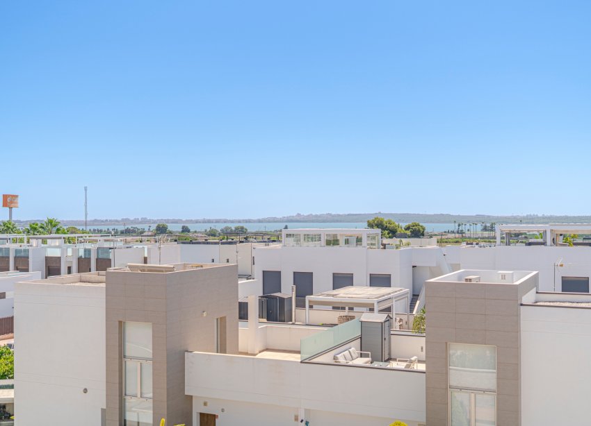 Reventa - Apartamento / Dúplex - Ciudad Quesada