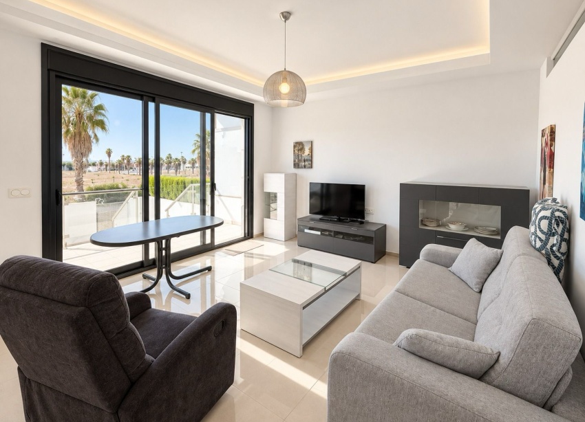 Reventa - Apartamento / Dúplex - Ciudad Quesada