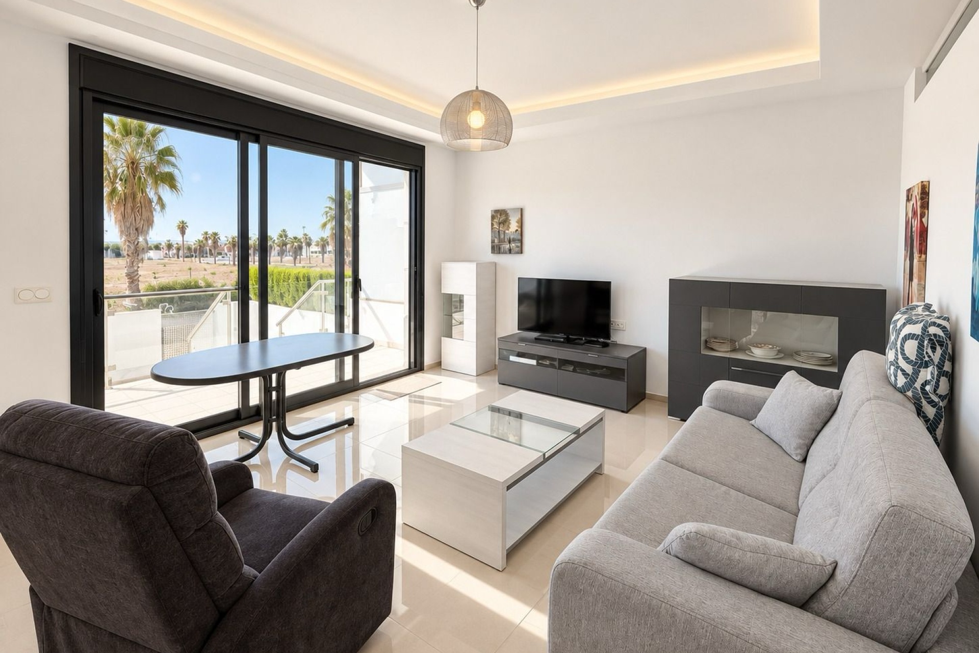 Reventa - Apartamento / Dúplex - Ciudad Quesada