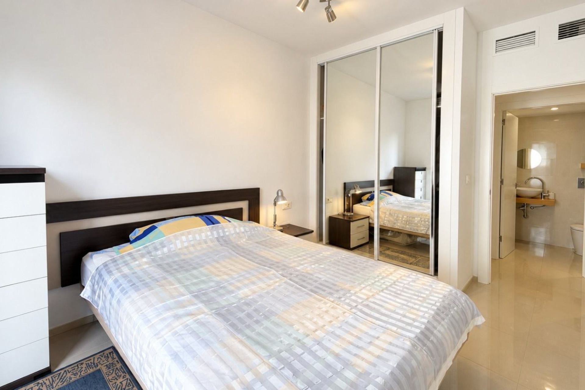 Reventa - Apartamento / Dúplex - Ciudad Quesada
