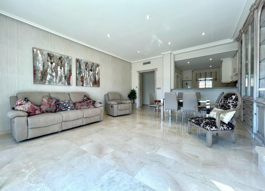 Reventa - Apartamento / Dúplex - Dehesa de campoamor - Campoamor