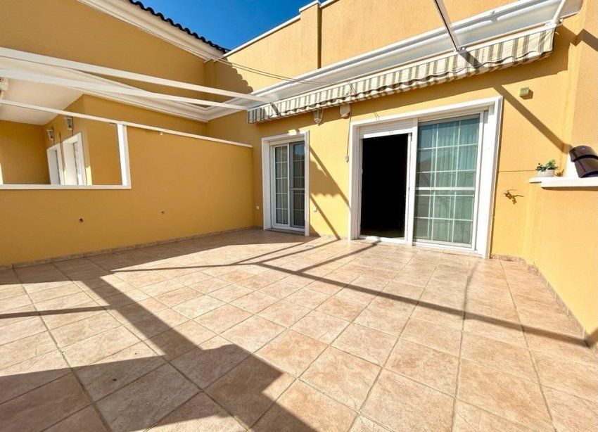 Reventa - Apartamento / Dúplex - Dehesa de campoamor - Campoamor