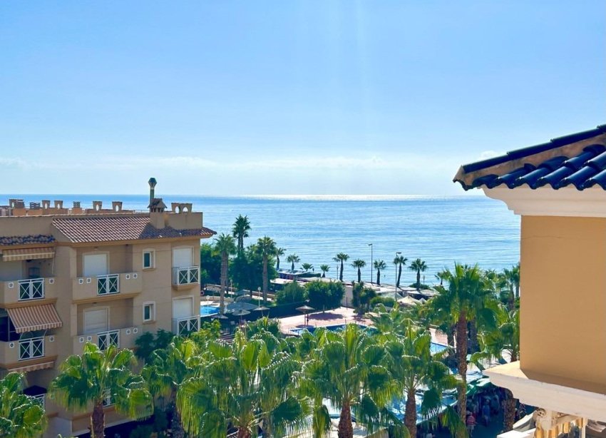 Reventa - Apartamento / Dúplex - Dehesa de campoamor - Campoamor