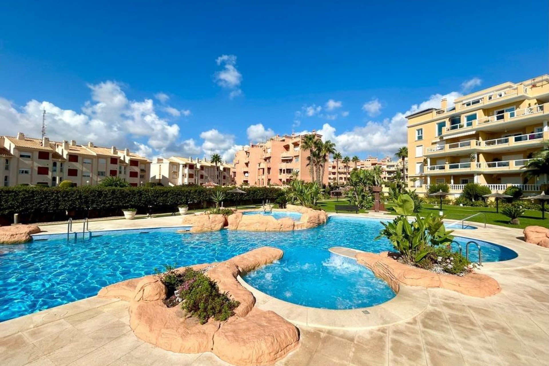 Reventa - Apartamento / Dúplex - Dehesa de campoamor - Campoamor