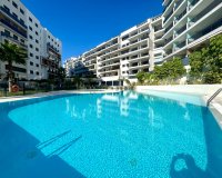 Reventa - Apartamento / Dúplex - Dehesa de campoamor - Campoamor