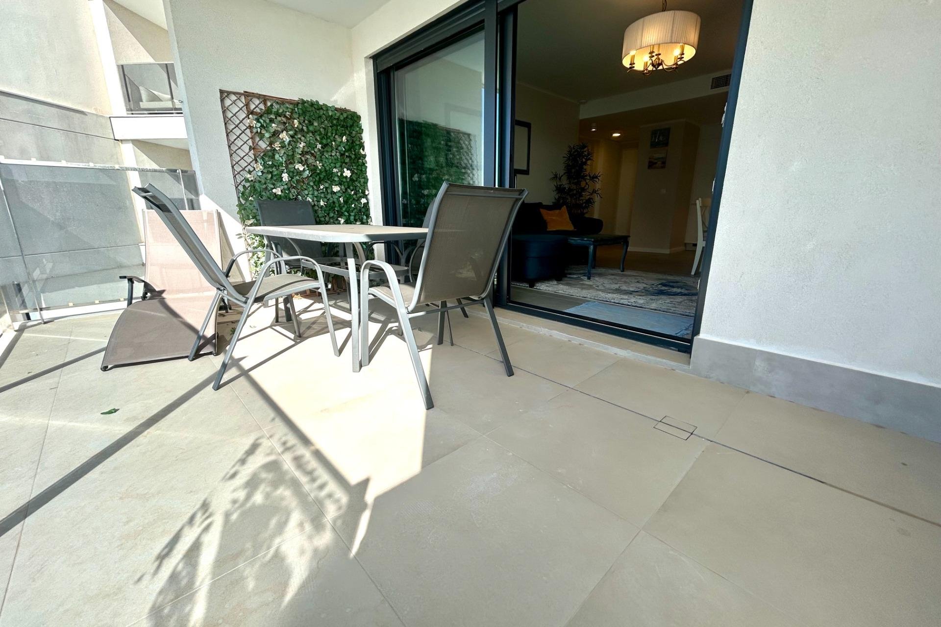 Reventa - Apartamento / Dúplex - Dehesa de campoamor - Campoamor