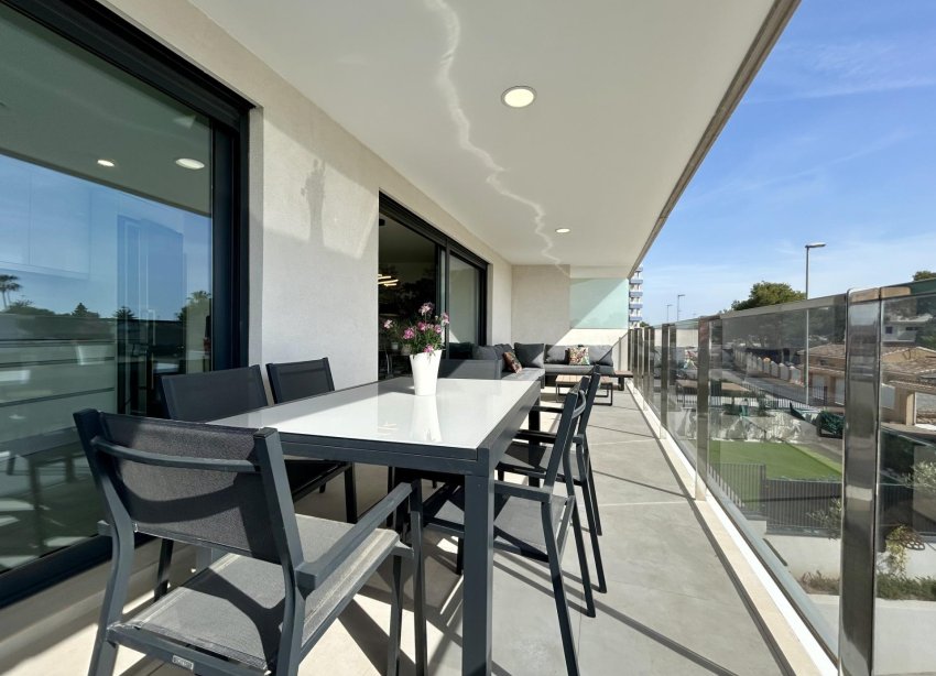 Reventa - Apartamento / Dúplex - Dehesa de campoamor - Campoamor