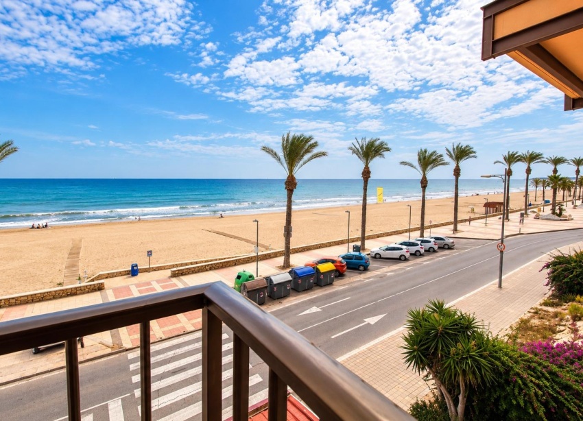 Reventa - Apartamento / Dúplex - El Campello - Playa Muchavista
