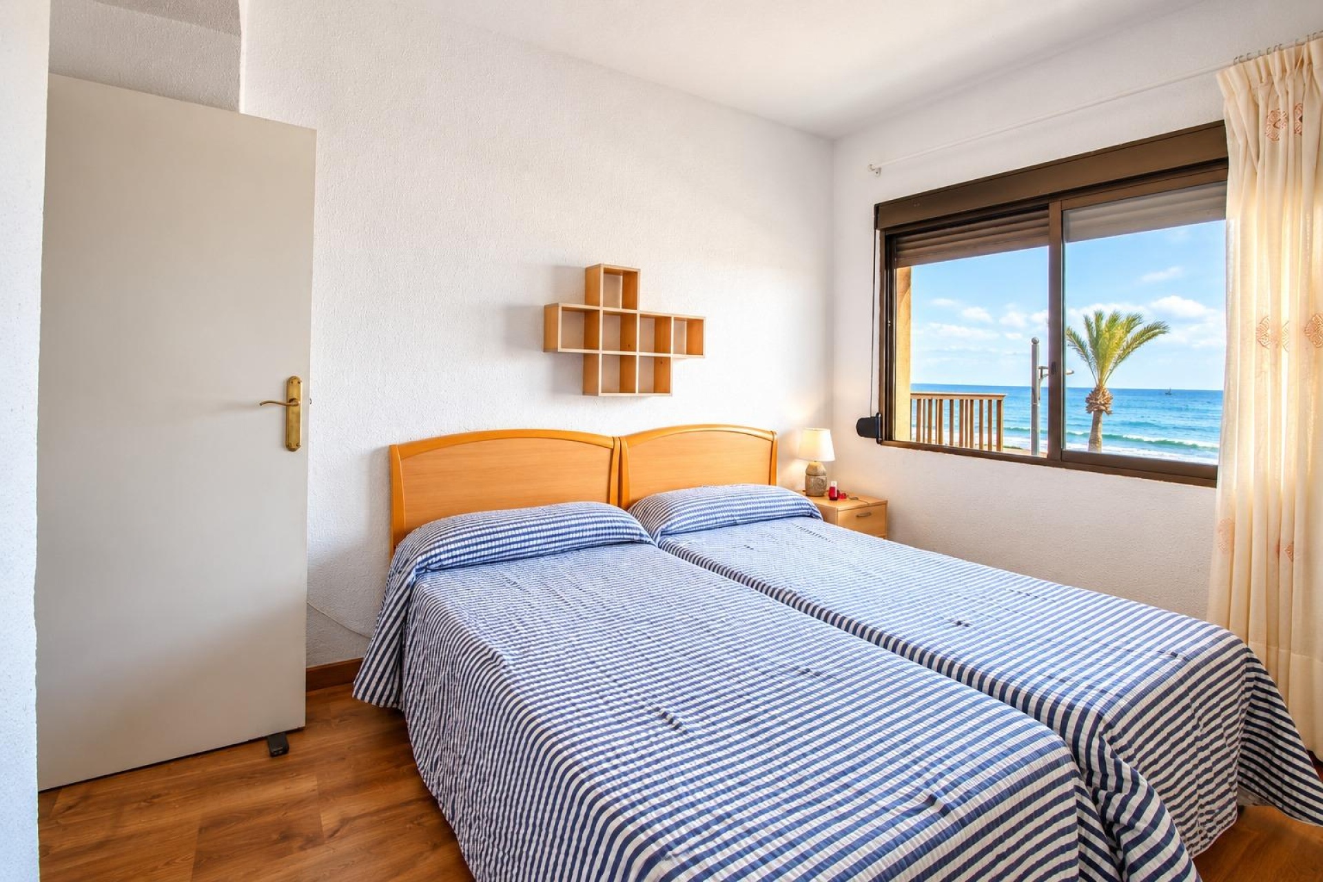 Reventa - Apartamento / Dúplex - El Campello - Playa Muchavista