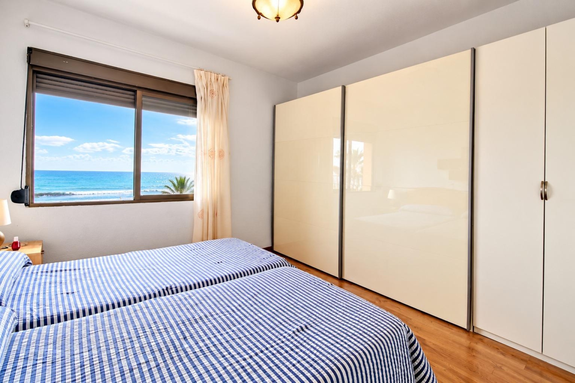 Reventa - Apartamento / Dúplex - El Campello - Playa Muchavista