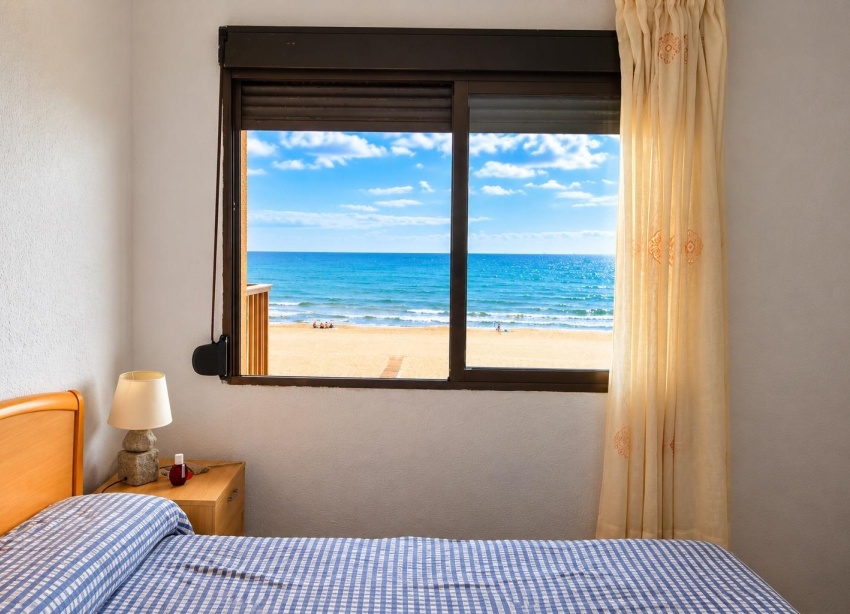 Reventa - Apartamento / Dúplex - El Campello - Playa Muchavista