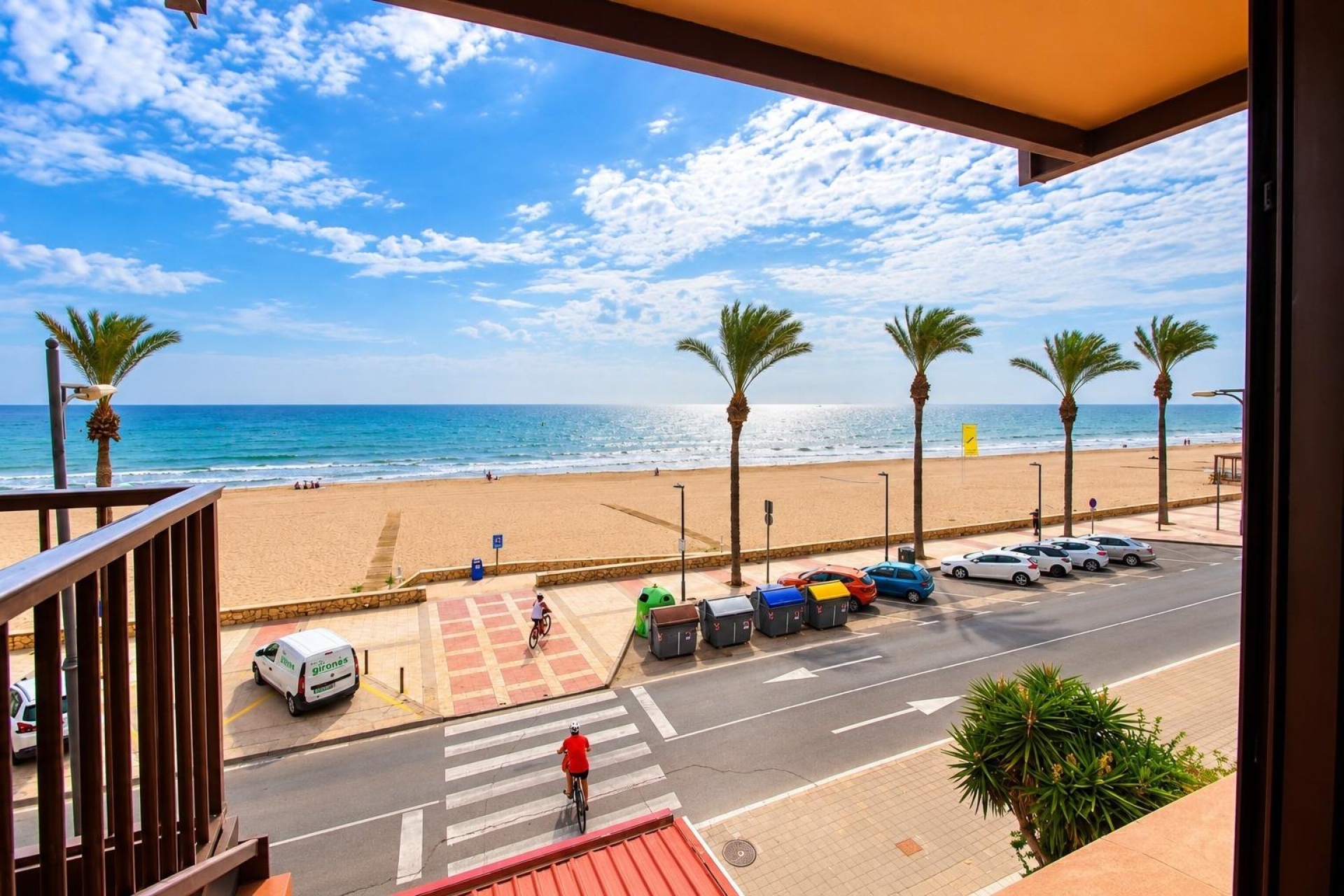 Reventa - Apartamento / Dúplex - El Campello - Playa Muchavista