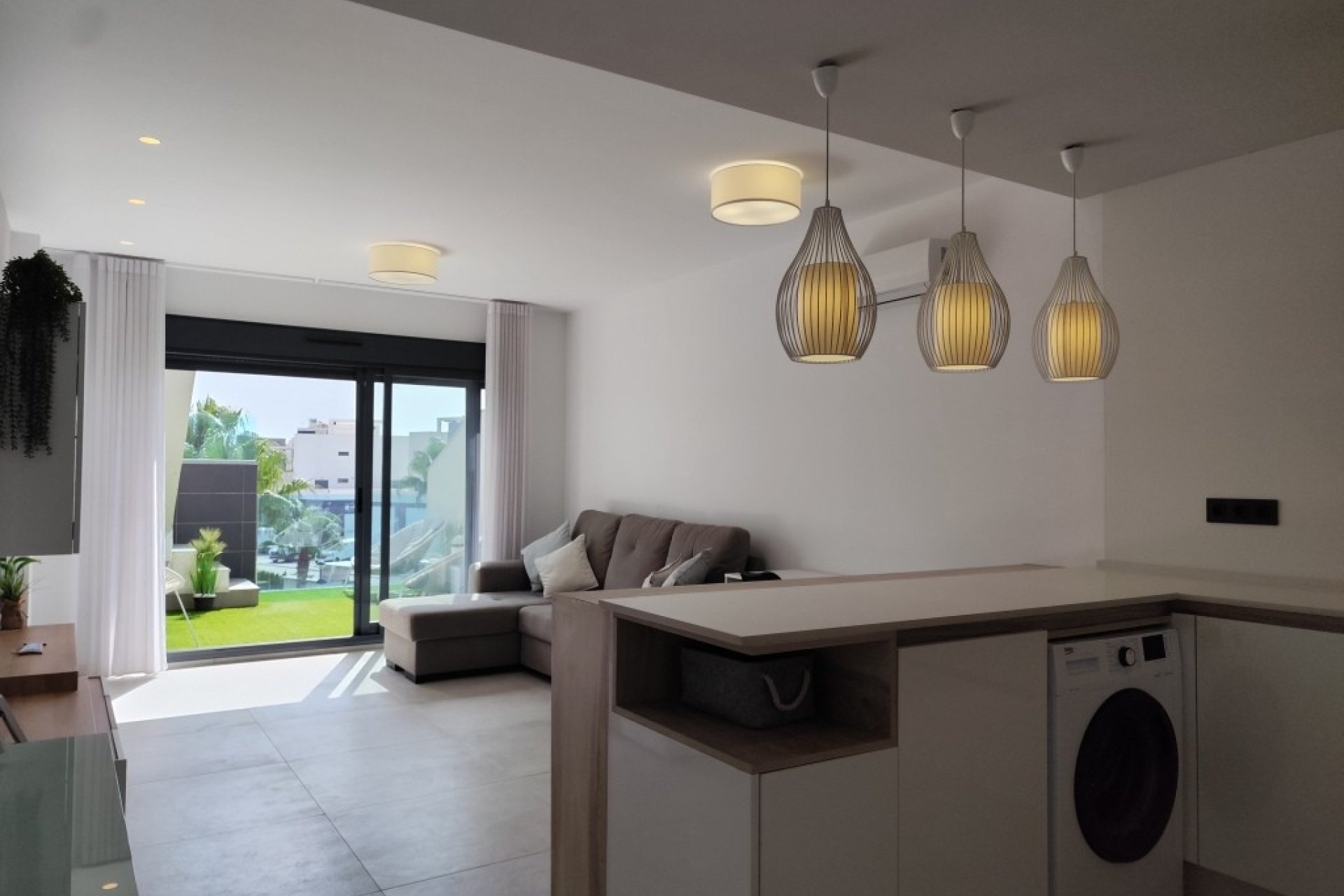 Reventa - Apartamento / Dúplex - El Raso