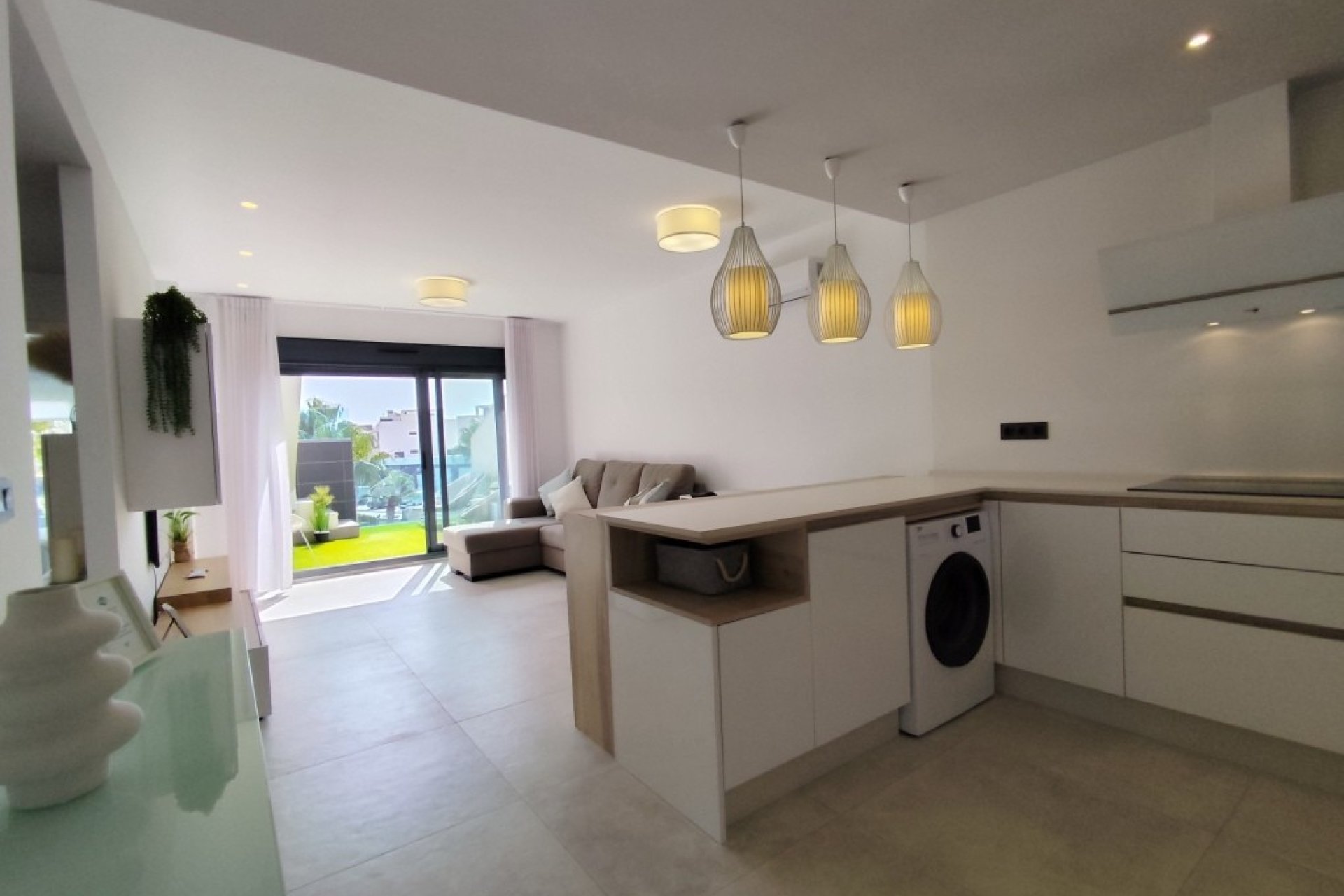 Reventa - Apartamento / Dúplex - El Raso