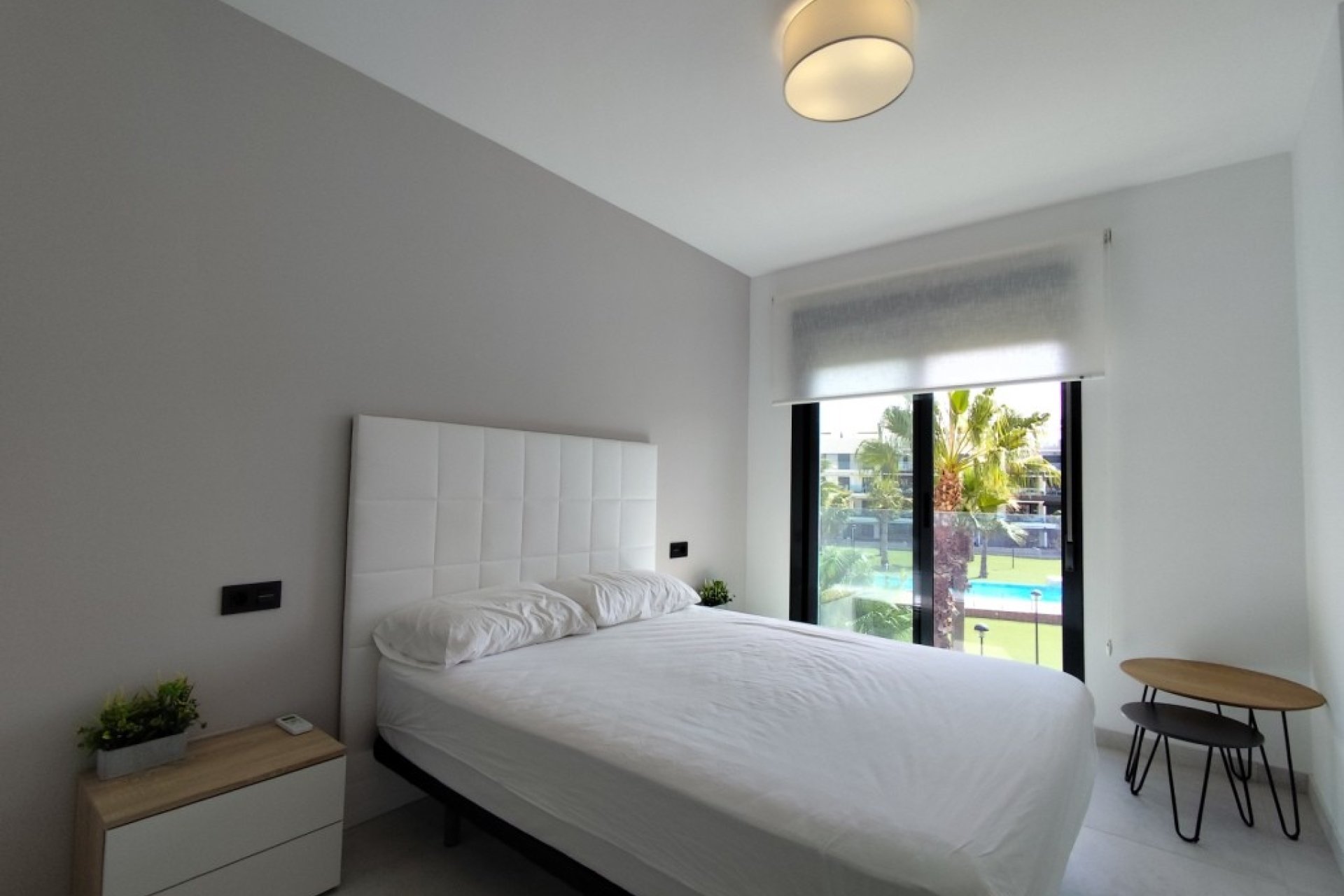 Reventa - Apartamento / Dúplex - El Raso