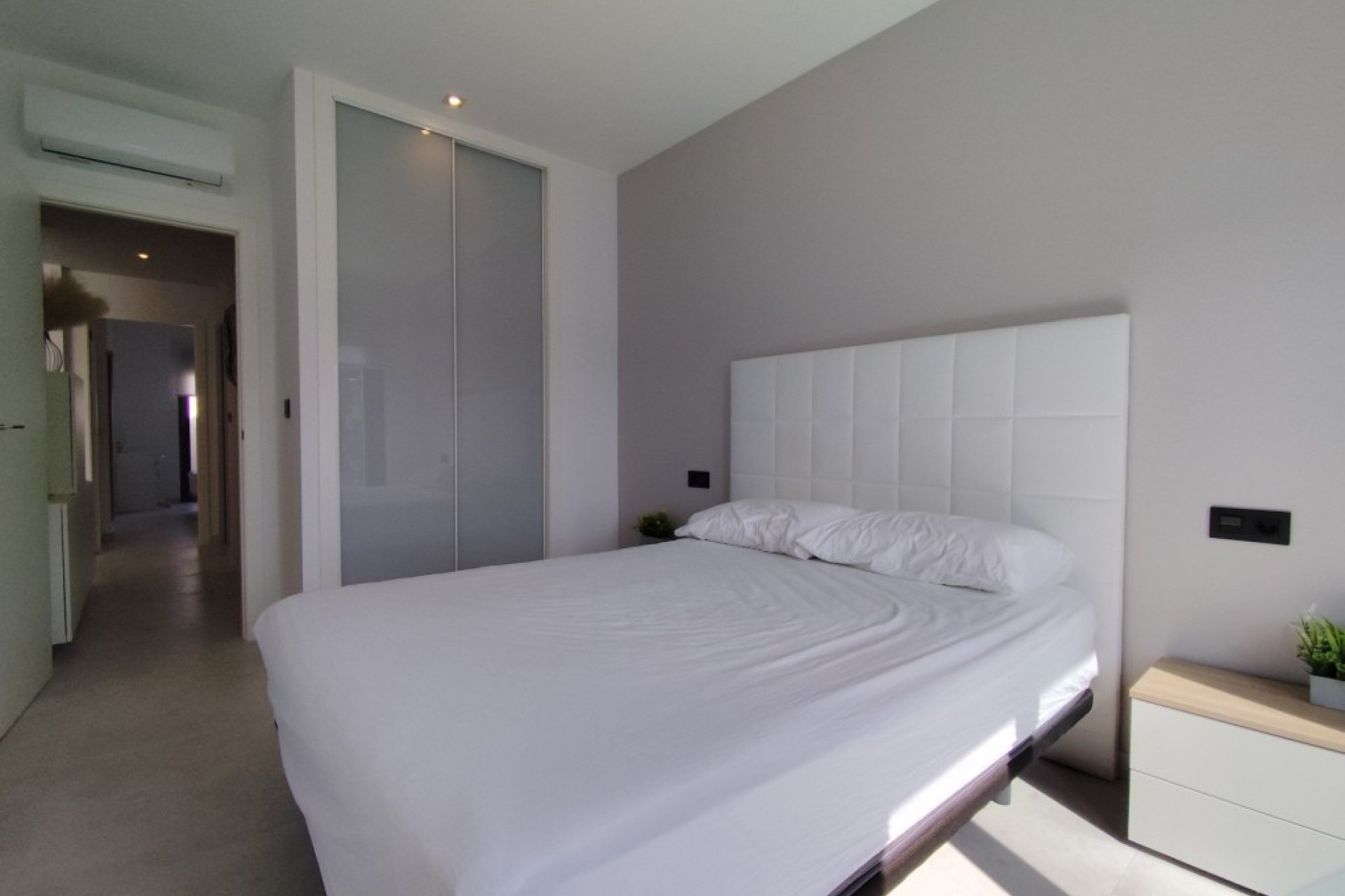 Reventa - Apartamento / Dúplex - El Raso