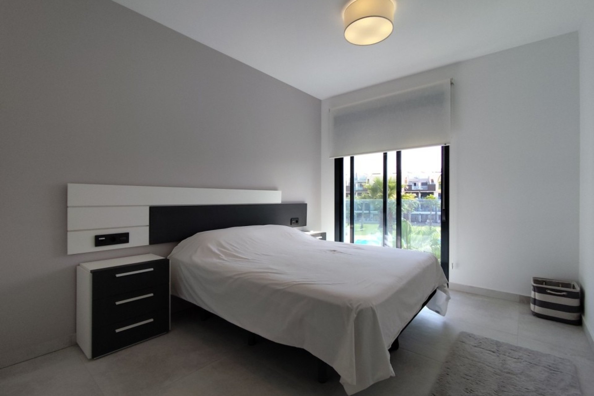 Reventa - Apartamento / Dúplex - El Raso